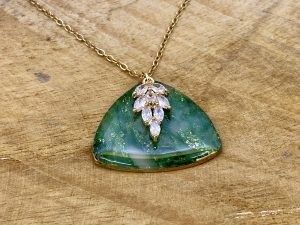 Collier feuille zircon collection GEMMES vert et doré