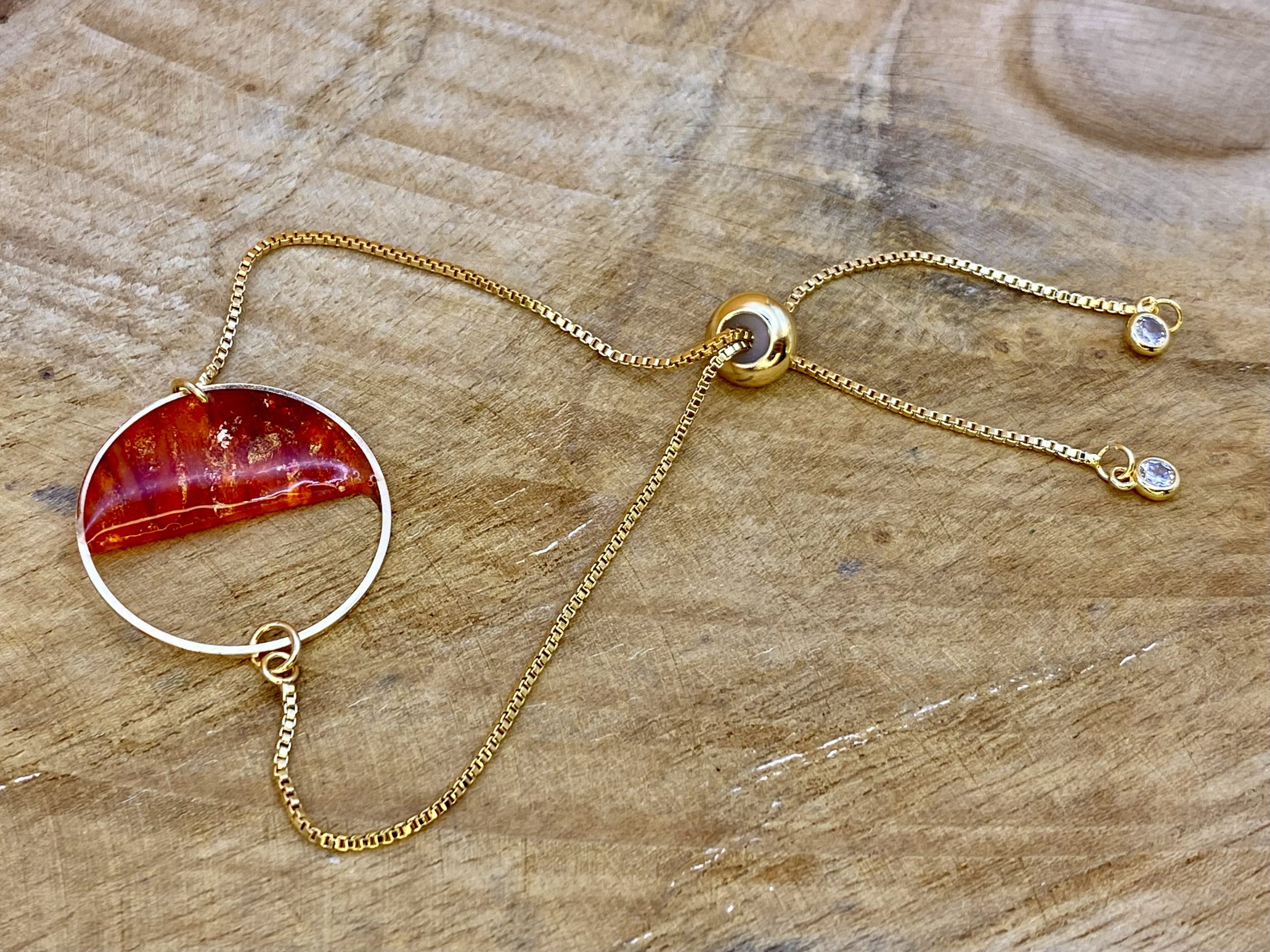 Bracelet collection GEMMES rouge orangé et doré – Image 2