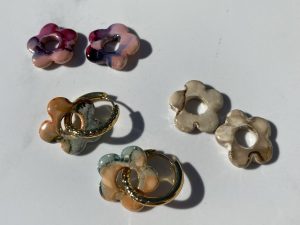 Boucles d'oreilles CERA - créole fleur en céramique
